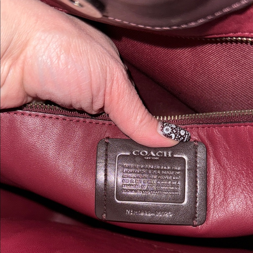Coach Nomad Purple Hobo Bag with Versatile Straps - Picture 4 of 13